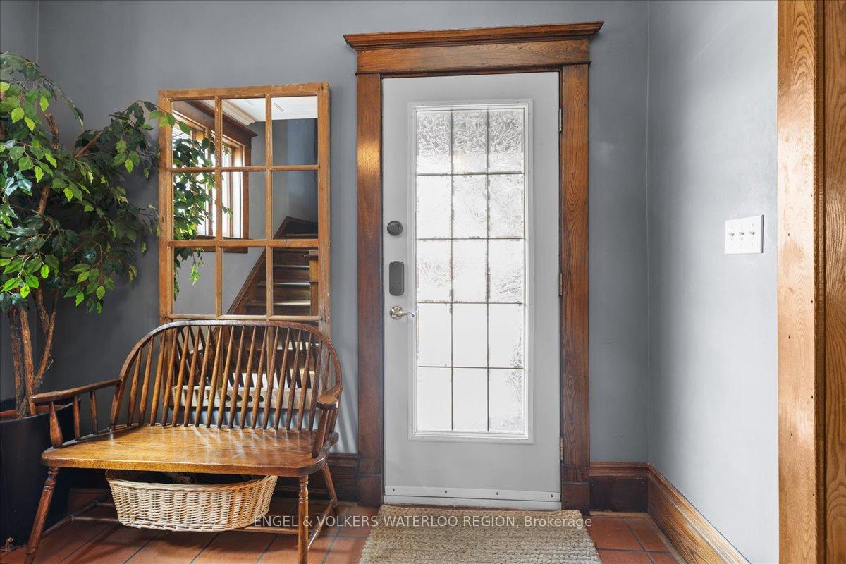 Photo 5 of 27 Shanley Street, Kitchener — HOMEH