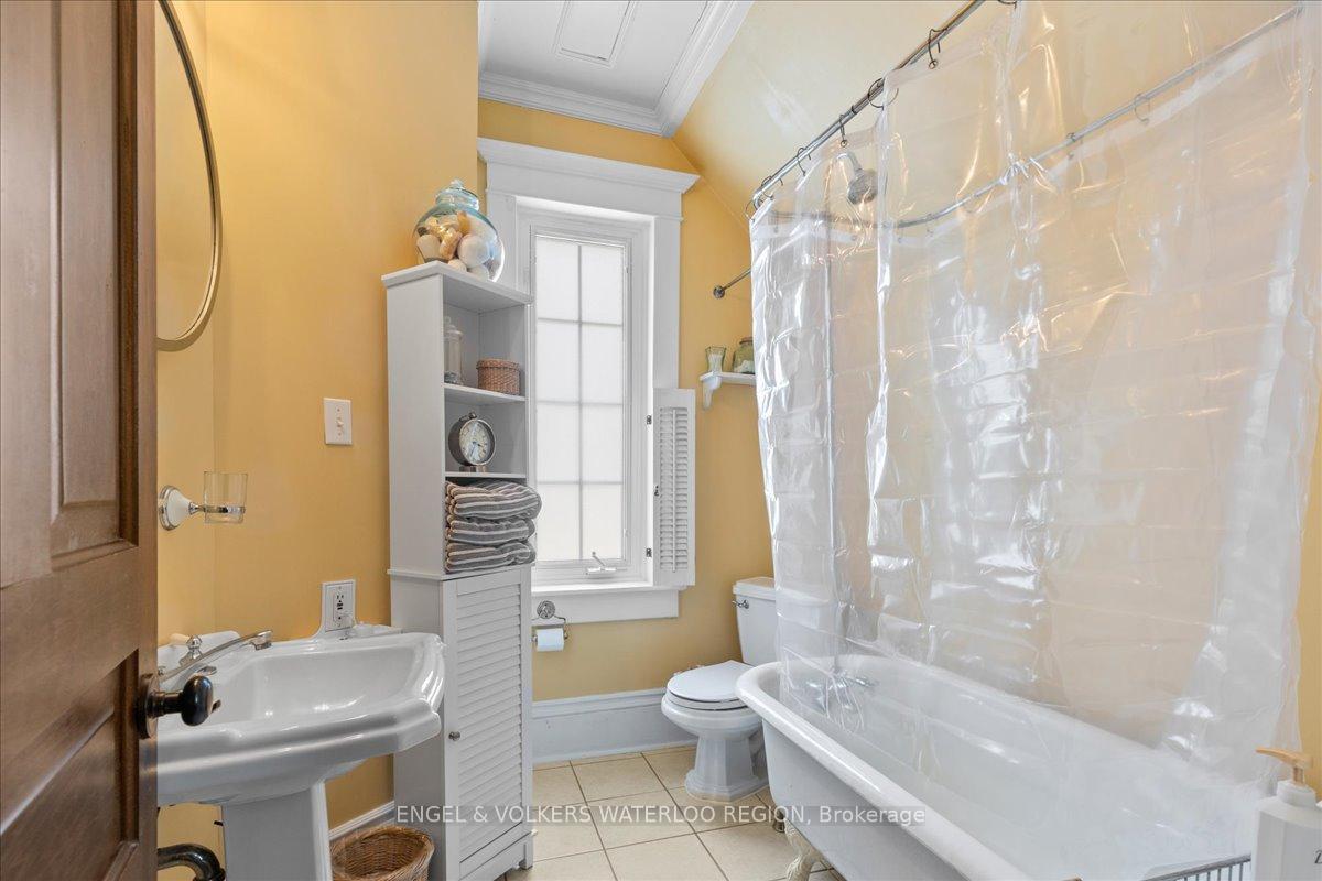 Photo 29 of 27 Shanley Street, Kitchener — HOMEH