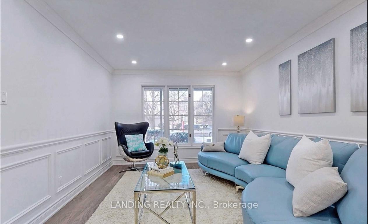 Photo 7 of Unit Main Floor, 109 Highglen Avenue, Markham, Milliken Mills East — HOMEH