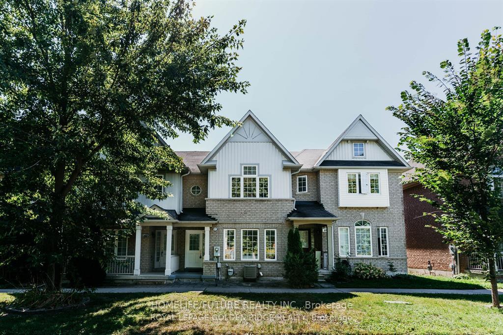 Front of 877 Bur Oak Avenue