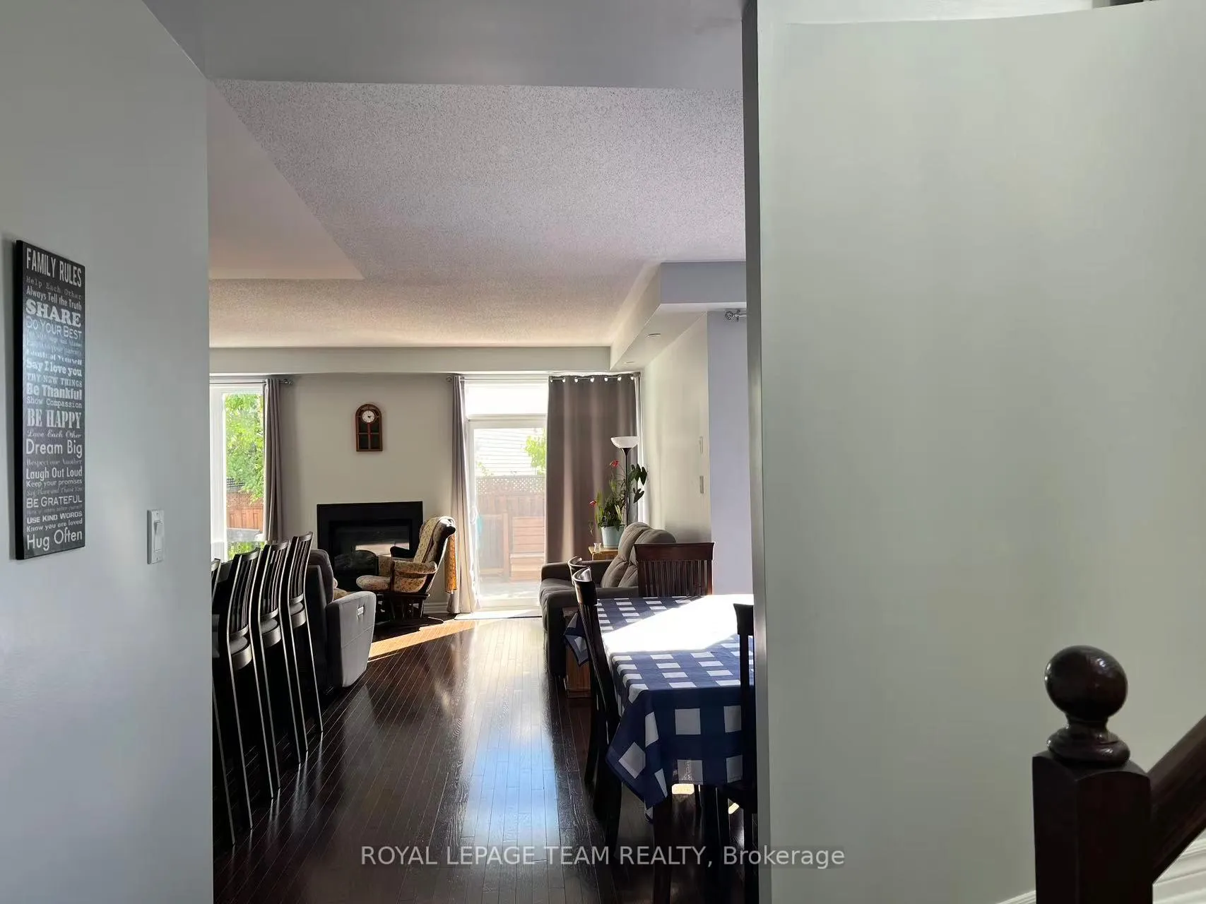 Photo 13 of 1097 Northgraves Crescent, Ottawa, Kanata - Emerald Meadows/Trailwest — HOMEH