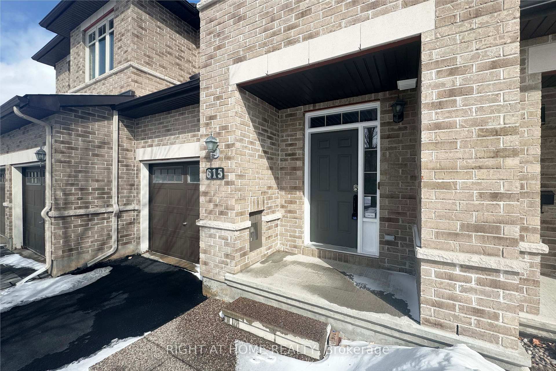 Photo 2 of 615 Remnor Avenue, Ottawa, Kanata - Kanata Lakes/Heritage Hills — HOMEH