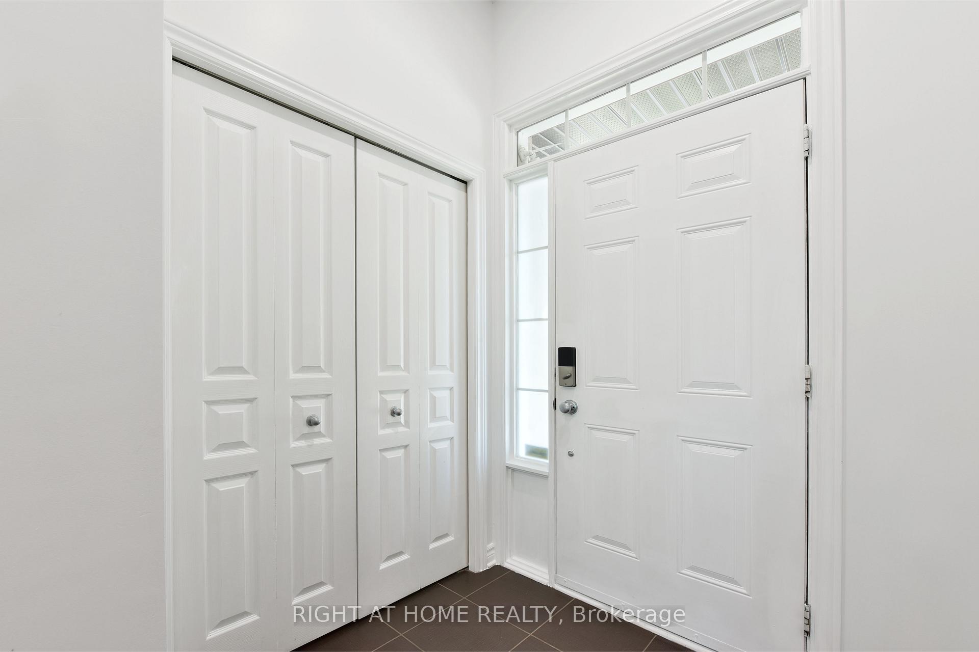 Photo 3 of 615 Remnor Avenue, Ottawa, Kanata - Kanata Lakes/Heritage Hills — HOMEH