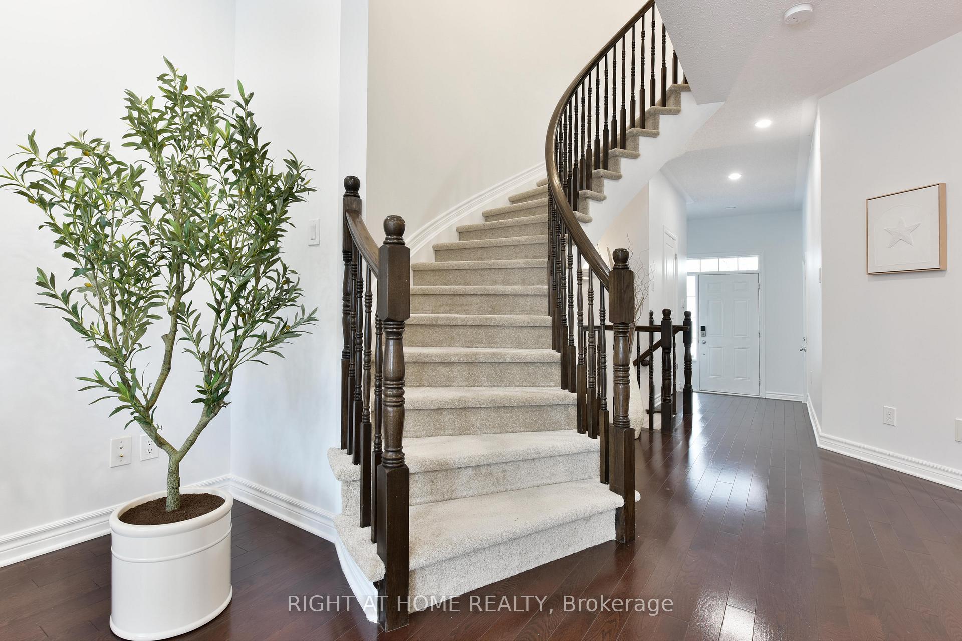 Photo 18 of 615 Remnor Avenue, Ottawa, Kanata - Kanata Lakes/Heritage Hills — HOMEH