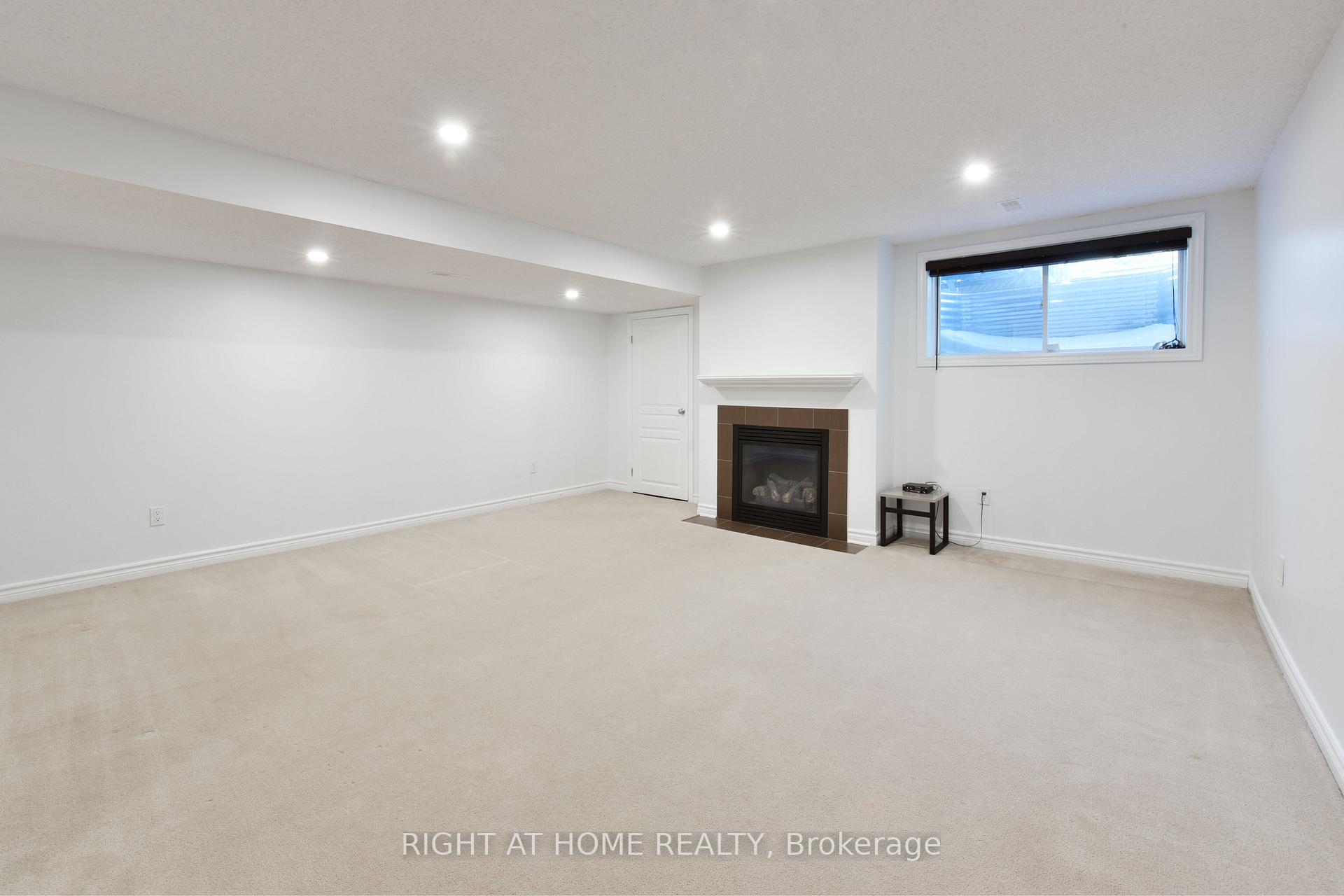 Photo 30 of 615 Remnor Avenue, Ottawa, Kanata - Kanata Lakes/Heritage Hills — HOMEH