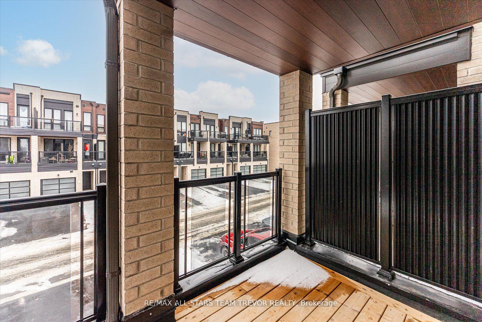 Photo 14 of 35 Mikayla Lane, Markham, Cornell — HOMEH