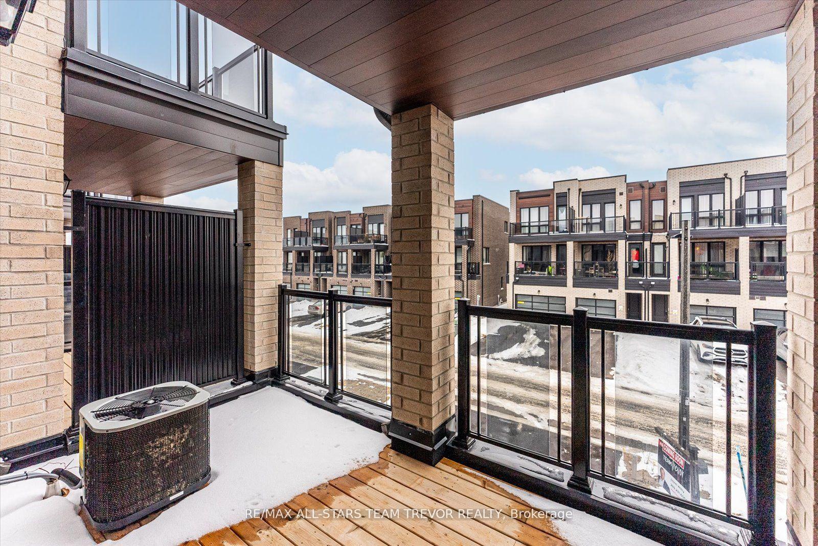 Photo 15 of 35 Mikayla Lane, Markham, Cornell — HOMEH