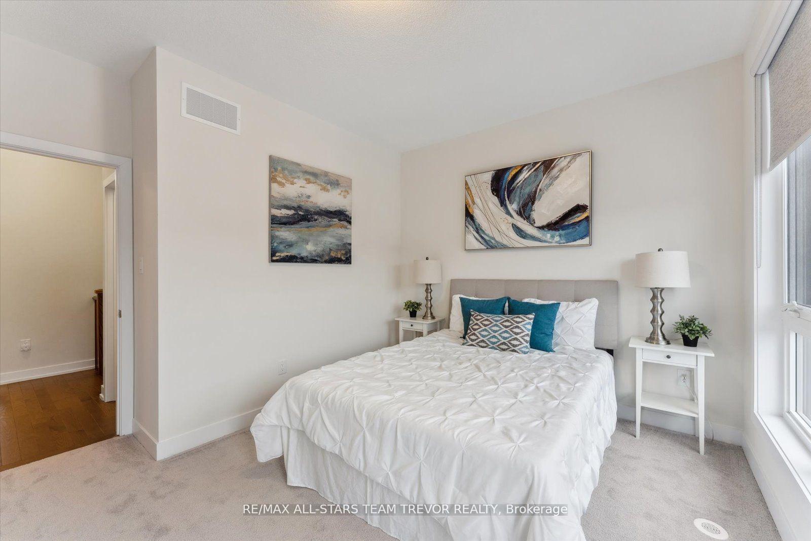 Photo 21 of 35 Mikayla Lane, Markham, Cornell — HOMEH