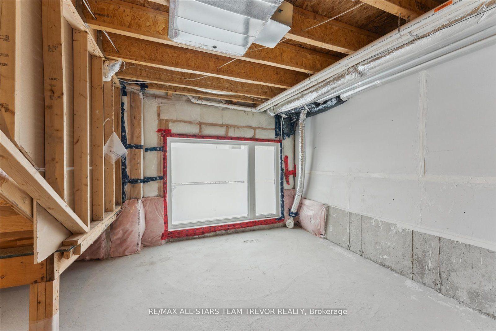 Photo 28 of 35 Mikayla Lane, Markham, Cornell — HOMEH