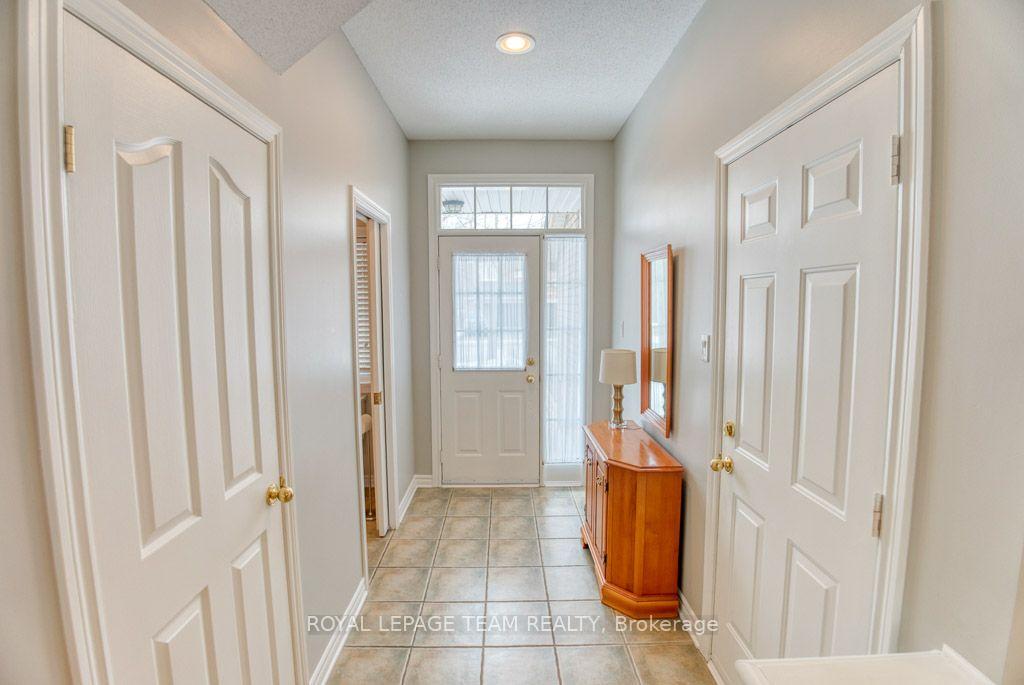 Photo 2 of 80 Saddlesmith Circle, Ottawa, Kanata - Emerald Meadows/Trailwest — HOMEH