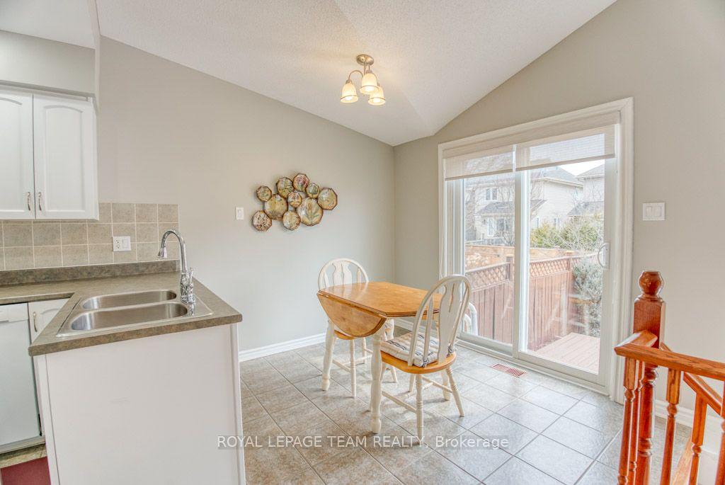 Photo 21 of 80 Saddlesmith Circle, Ottawa, Kanata - Emerald Meadows/Trailwest — HOMEH