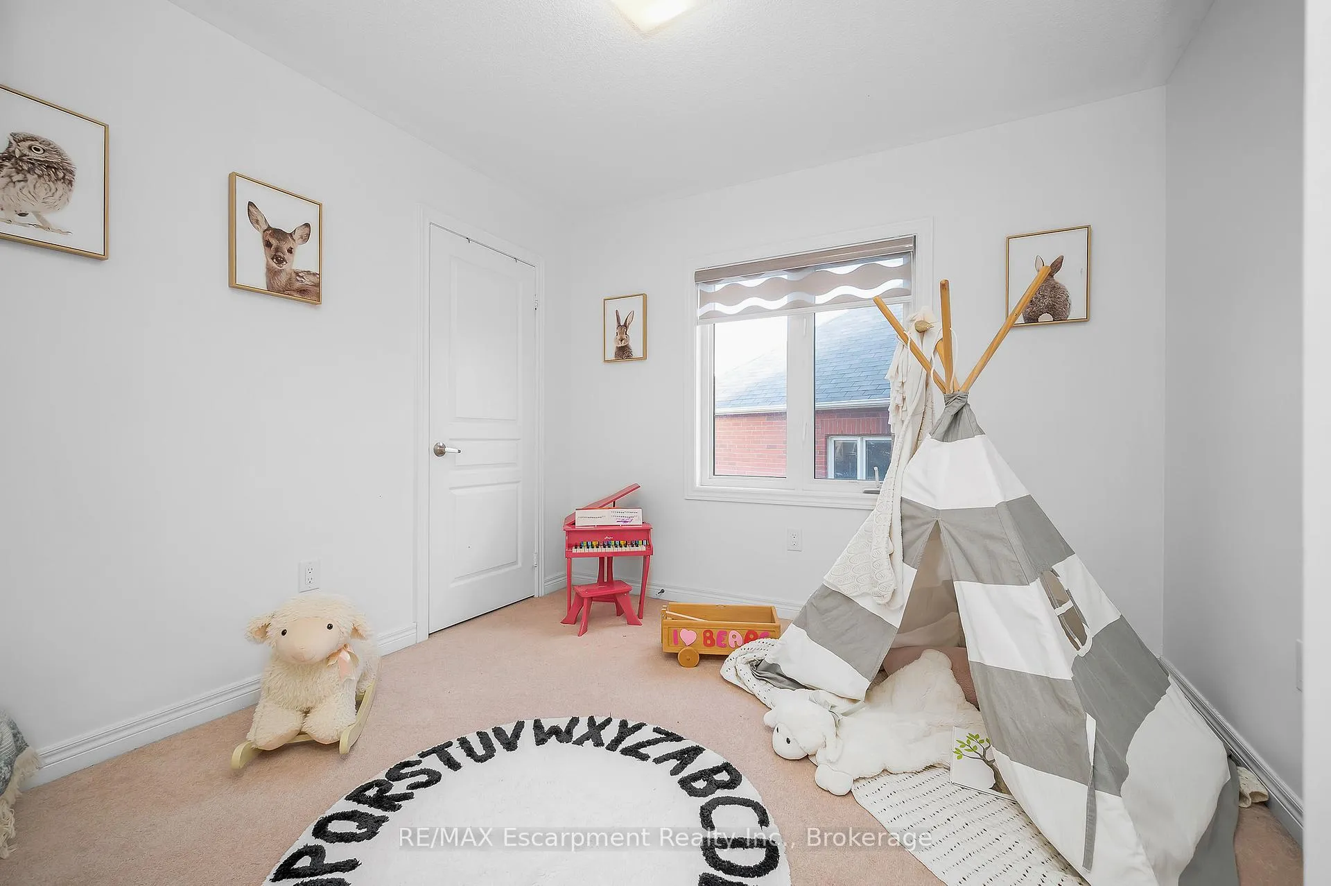Photo 24 of 171 Huddlestone Crescent, Milton, Scott — HOMEH
