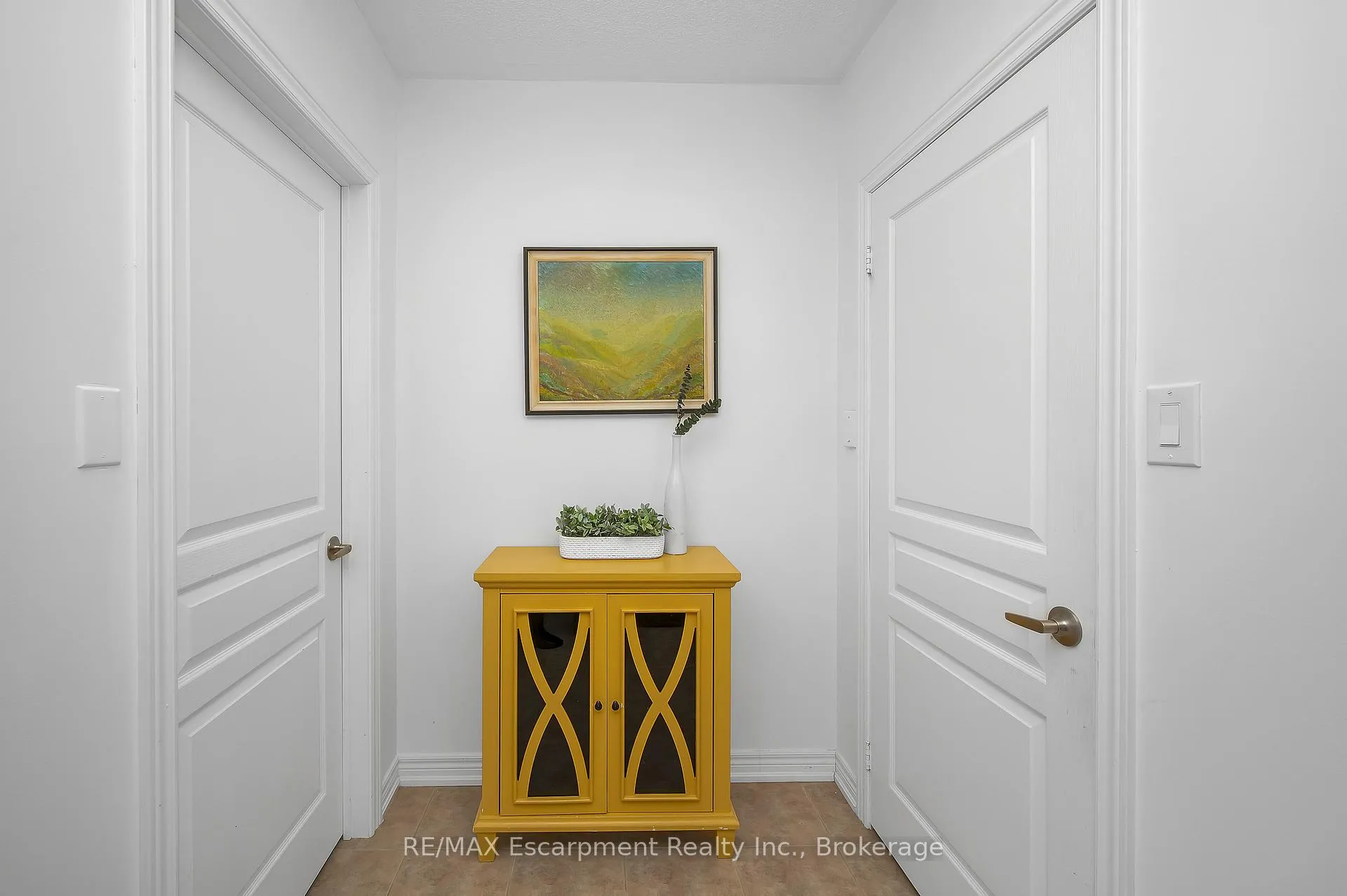 Photo 31 of 171 Huddlestone Crescent, Milton, Scott — HOMEH