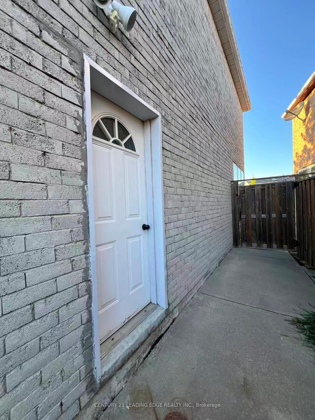 Photo 2 of Unit BSMT, 9 Jaffray Road, Markham, Milliken Mills East — HOMEH
