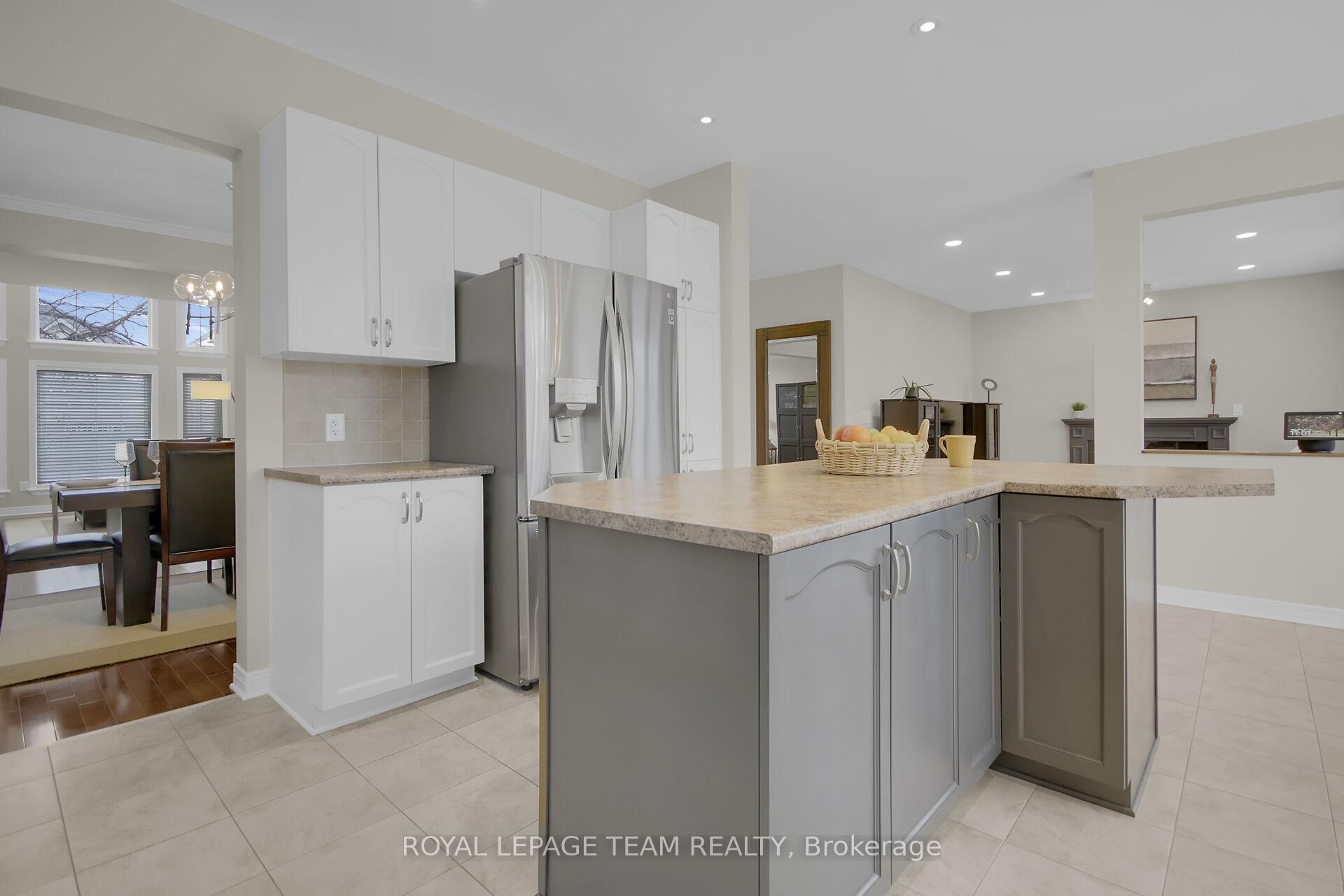 Photo 11 of 738 Kilmar Crescent, Ottawa, Kanata - Kanata Lakes/Heritage Hills — HOMEH