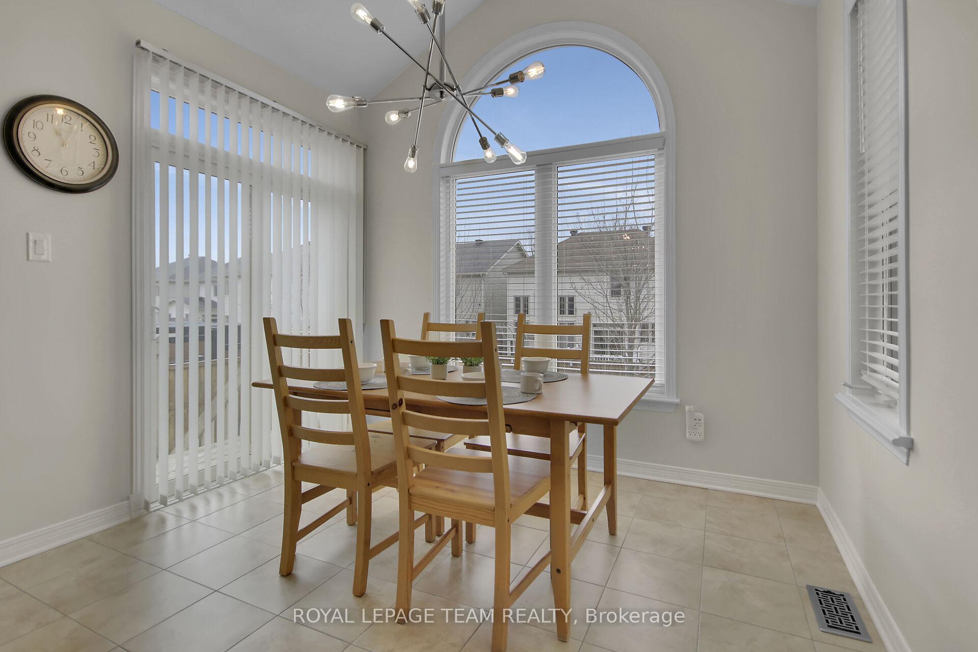 Photo 12 of 738 Kilmar Crescent, Ottawa, Kanata - Kanata Lakes/Heritage Hills — HOMEH