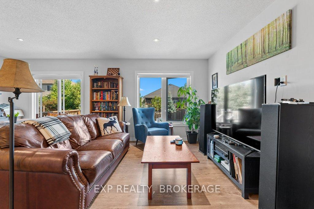 Photo 8 of 920 Blossom Street, Kingston, City Northwest — HOMEH