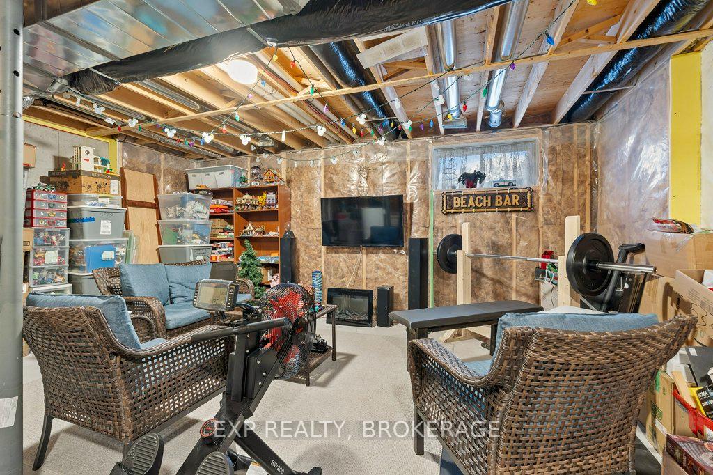 Photo 29 of 920 Blossom Street, Kingston, City Northwest — HOMEH