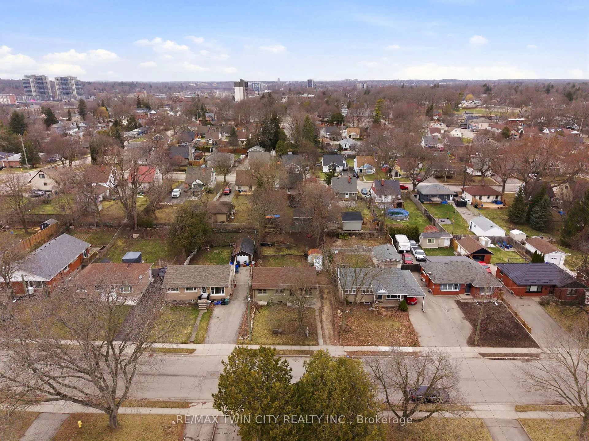 Photo 23 of 82 Glenview Avenue, Cambridge — HOMEH