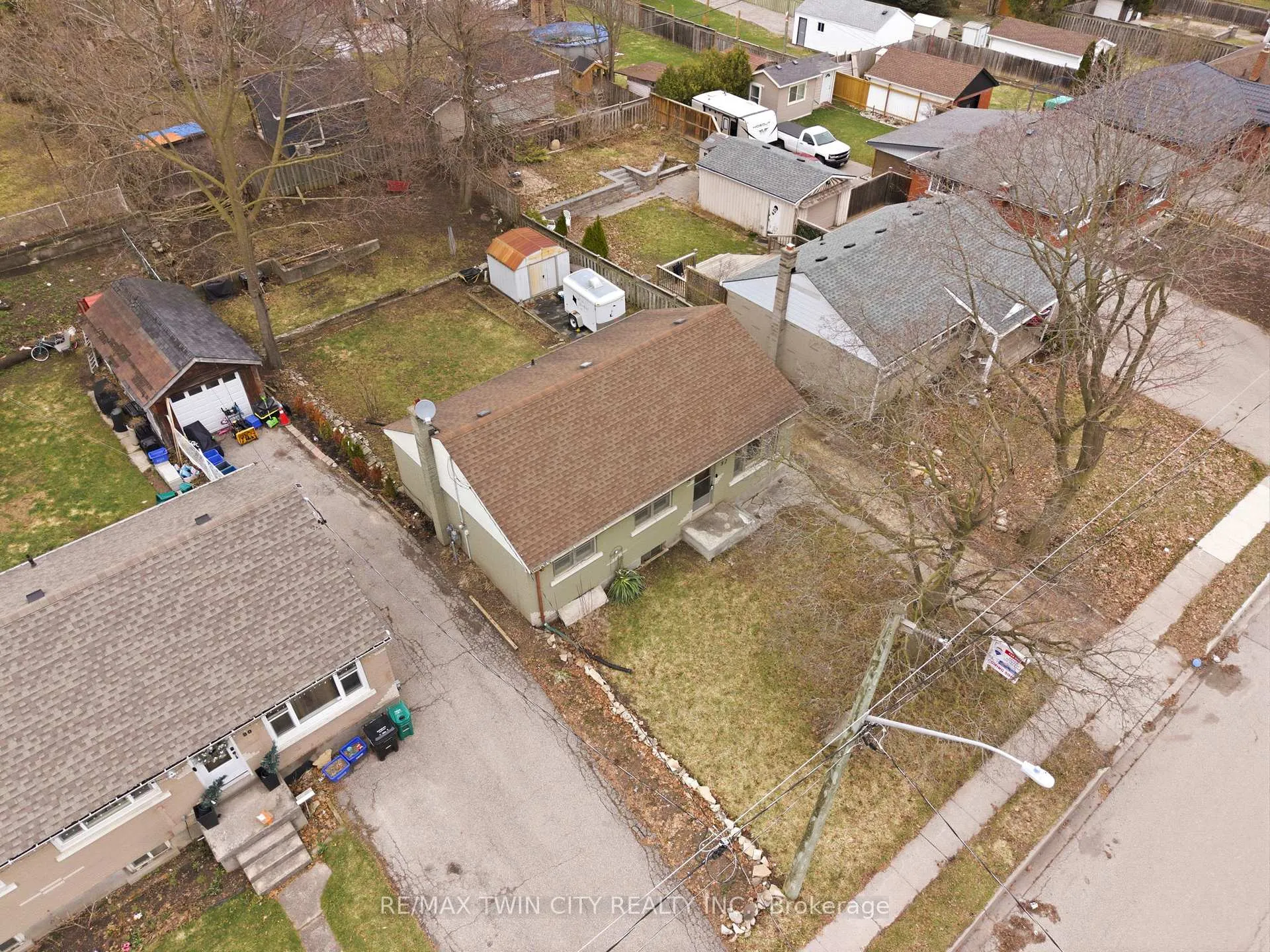 Photo 24 of 82 Glenview Avenue, Cambridge — HOMEH