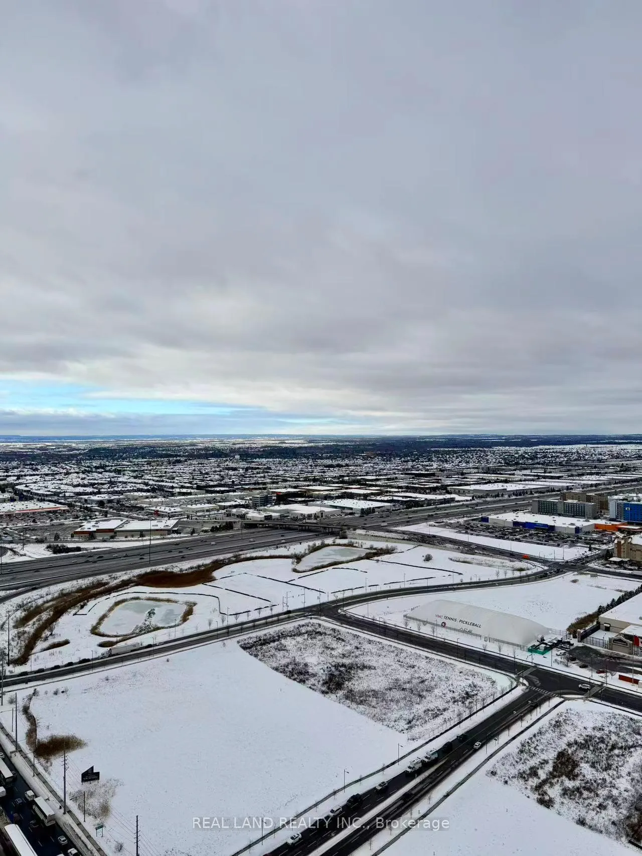 Photo 43 of Unit 4615, 8 Interchange Way, Vaughan, Vaughan Corporate Centre — HOMEH