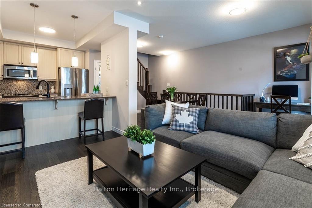 Photo 4 of Unit 5, 1169 Garner Road E, Hamilton, Meadowlands — HOMEH