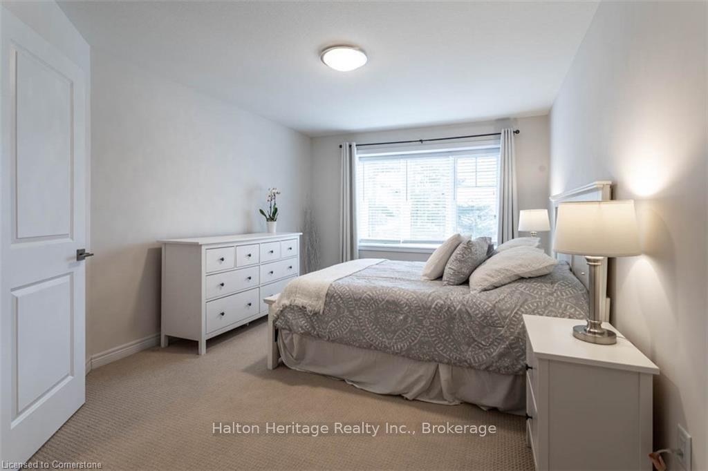 Photo 7 of Unit 5, 1169 Garner Road E, Hamilton, Meadowlands — HOMEH