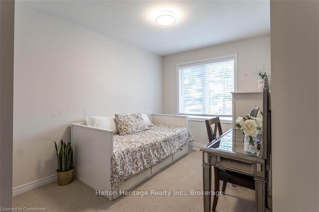 Photo 9 of Unit 5, 1169 Garner Road E, Hamilton, Meadowlands — HOMEH