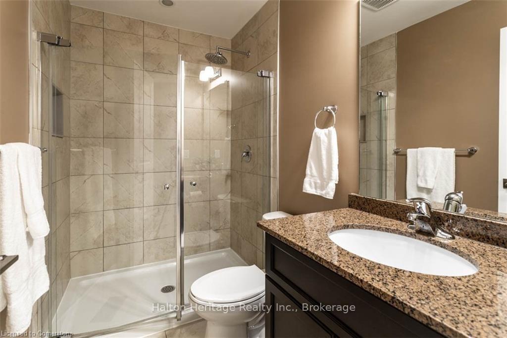 Photo 10 of Unit 5, 1169 Garner Road E, Hamilton, Meadowlands — HOMEH