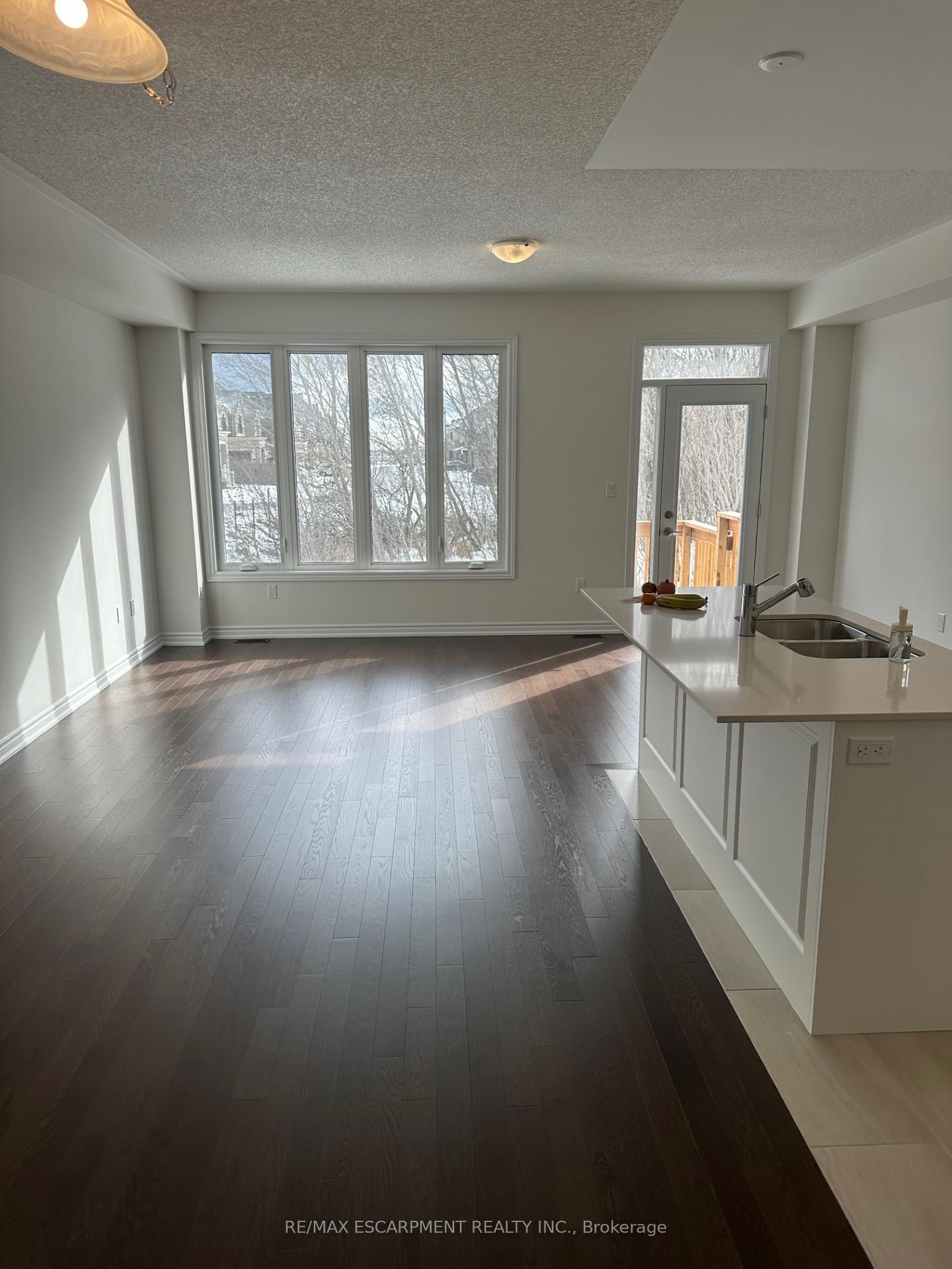 Photo 3 of 583 Celandine Terrace, Milton, Walker — HOMEH