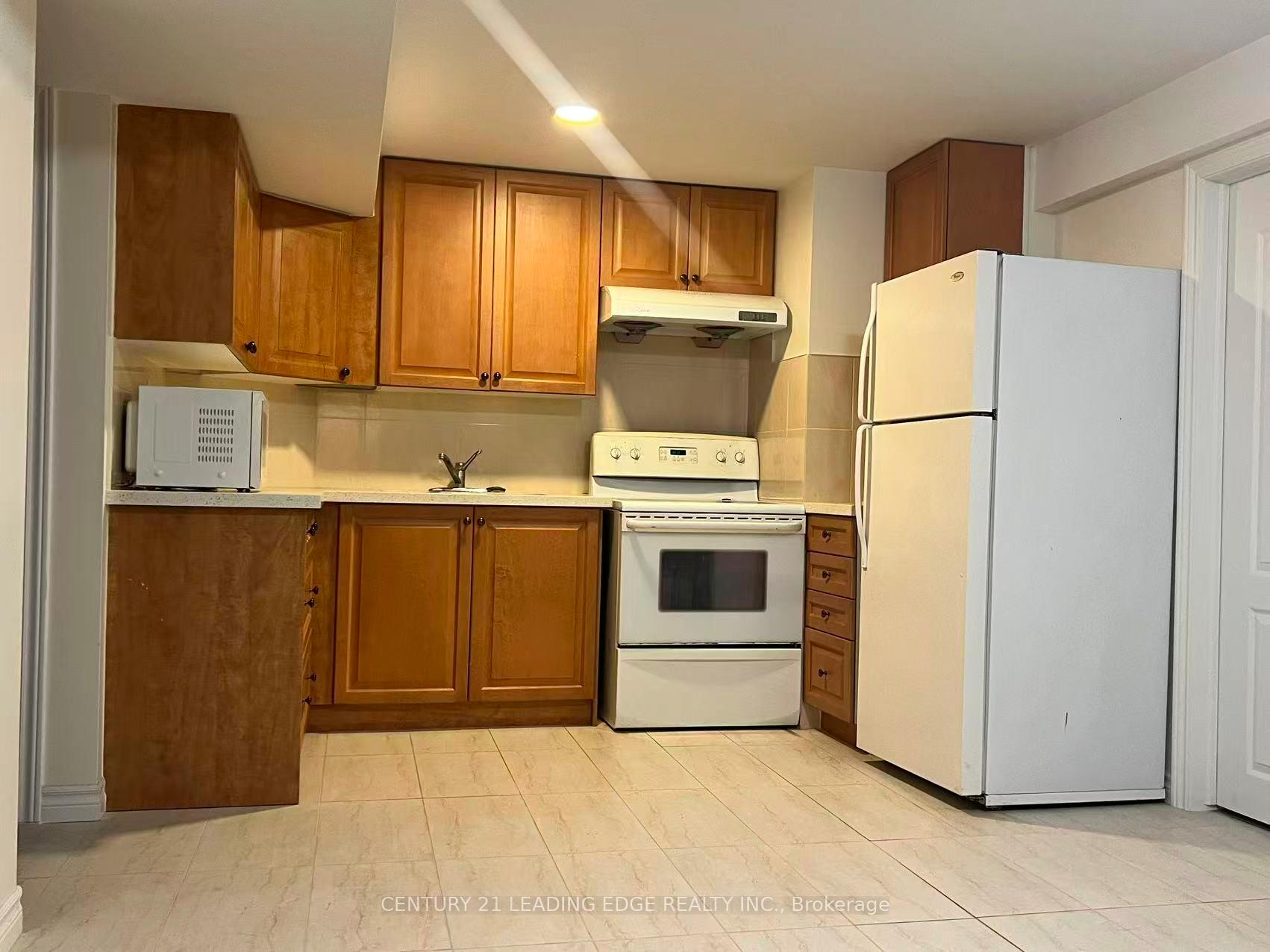 Photo 2 of Unit Bsmt, 9 Hoake Road, Markham, Milliken Mills East — HOMEH