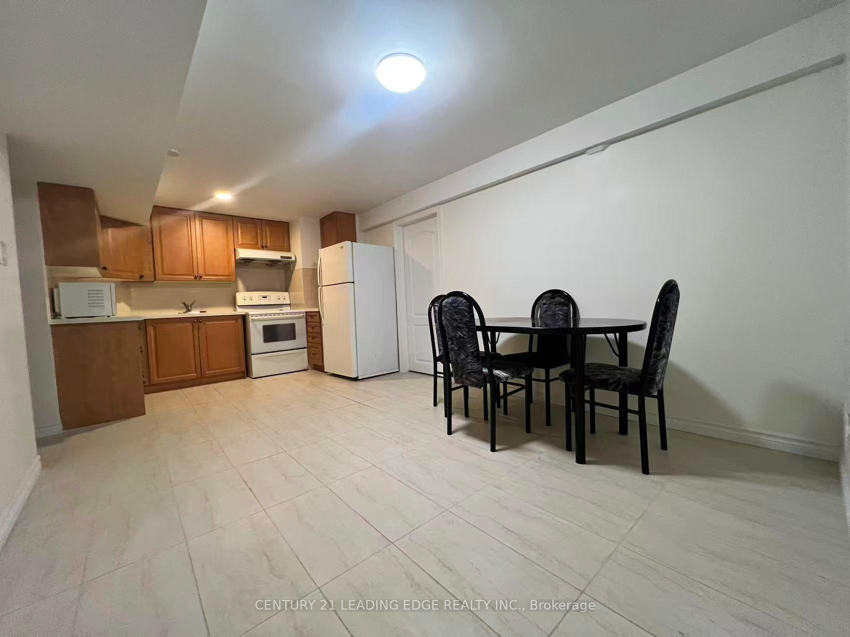 Photo 3 of Unit Bsmt, 9 Hoake Road, Markham, Milliken Mills East — HOMEH