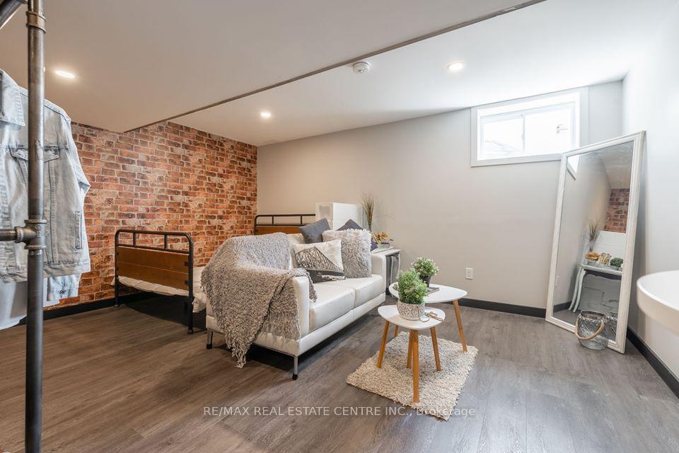 Photo 10 of Unit 2, 676 Rymal Road E, Hamilton, Greeningdon — HOMEH