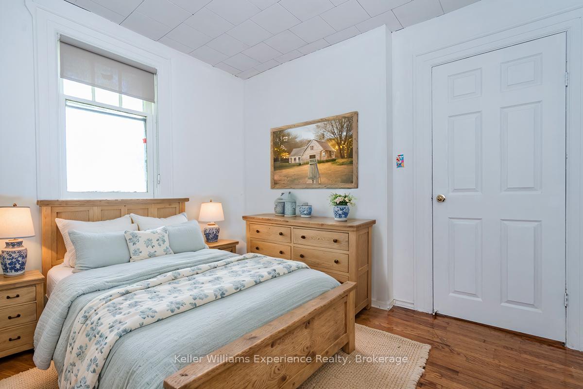 Photo 20 of 280 Hugel Avenue, Midland — HOMEH