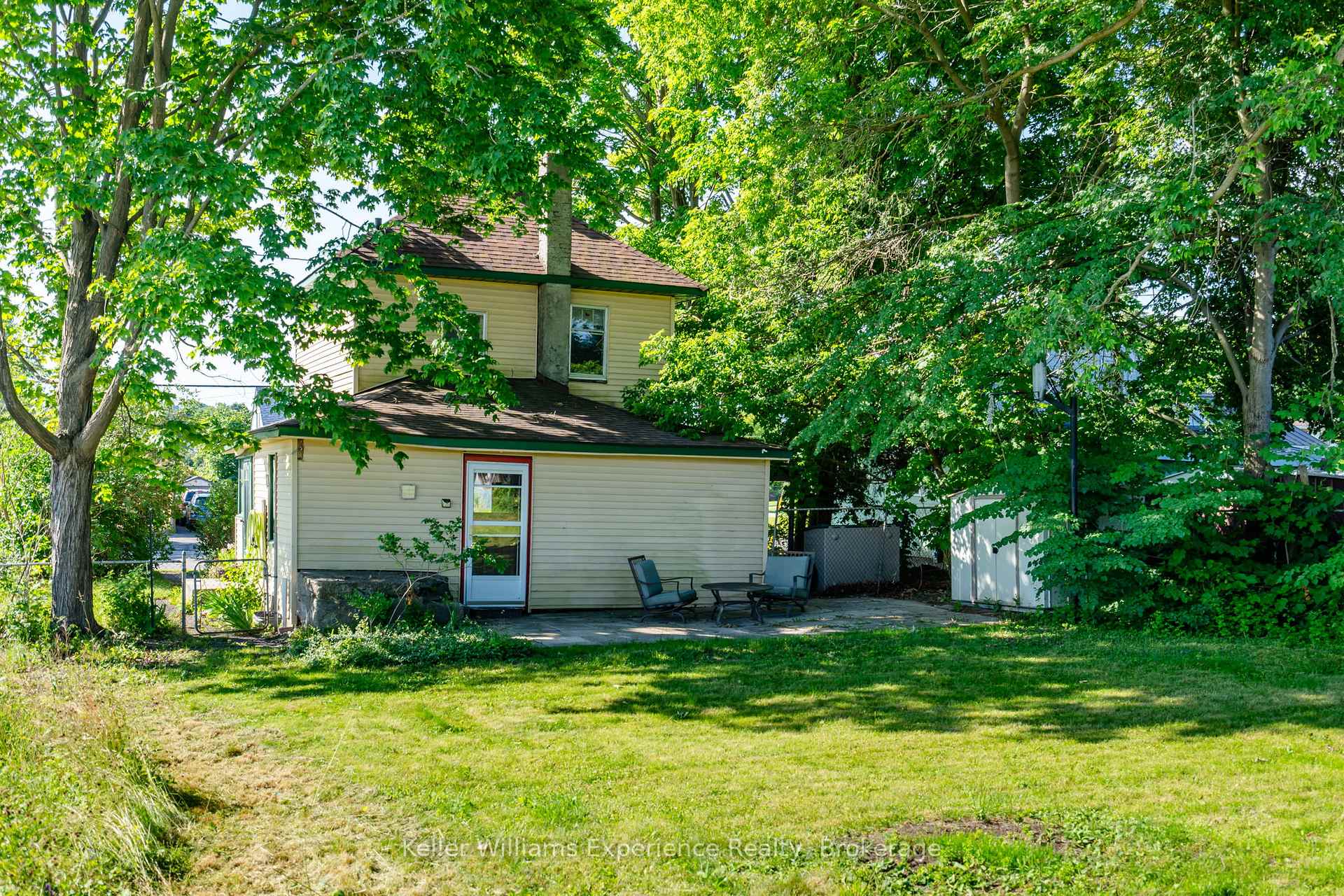 Photo 26 of 280 Hugel Avenue, Midland — HOMEH