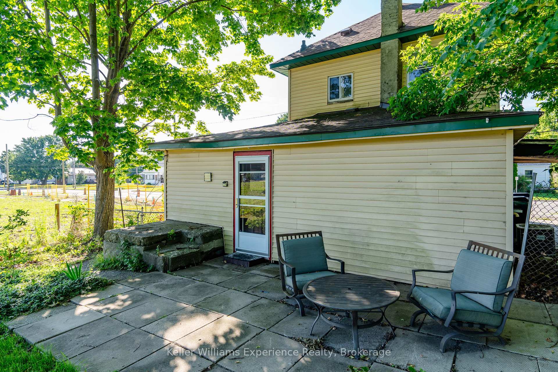 Photo 27 of 280 Hugel Avenue, Midland — HOMEH