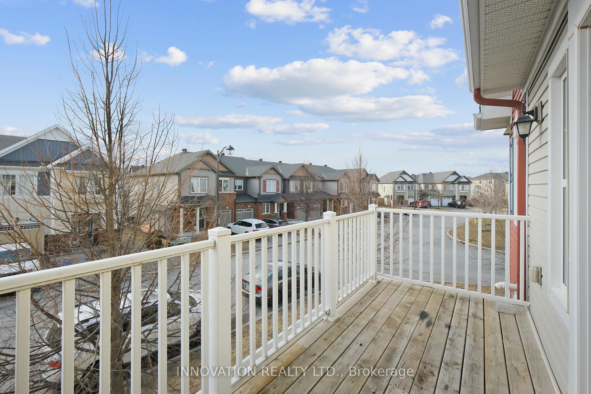 Photo 18 of 613 Foxlight Circle, Ottawa, Kanata - Emerald Meadows/Trailwest — HOMEH