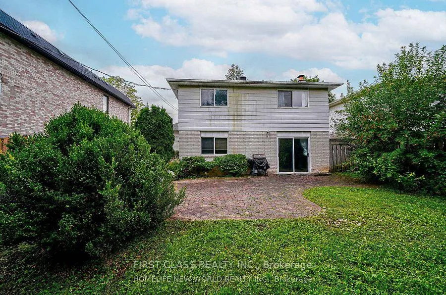 Photo 16 of 24 Markhaven Road, Markham, Unionville — HOMEH