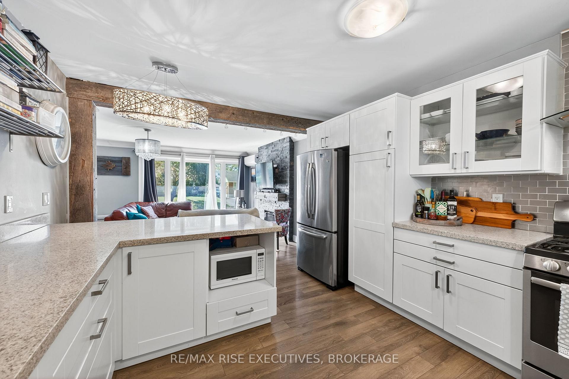 Photo 7 of 309 Arrowhead Place, Kingston, West of Sir John A. Blvd — HOMEH