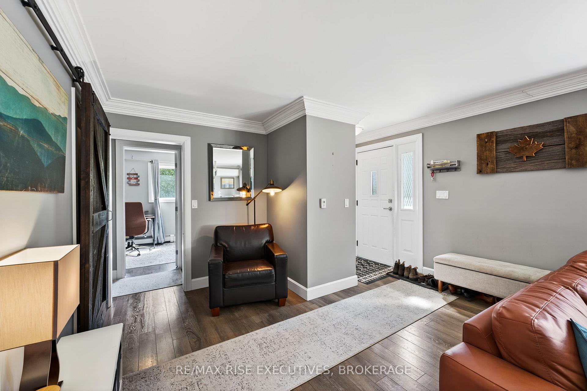 Photo 11 of 309 Arrowhead Place, Kingston, West of Sir John A. Blvd — HOMEH