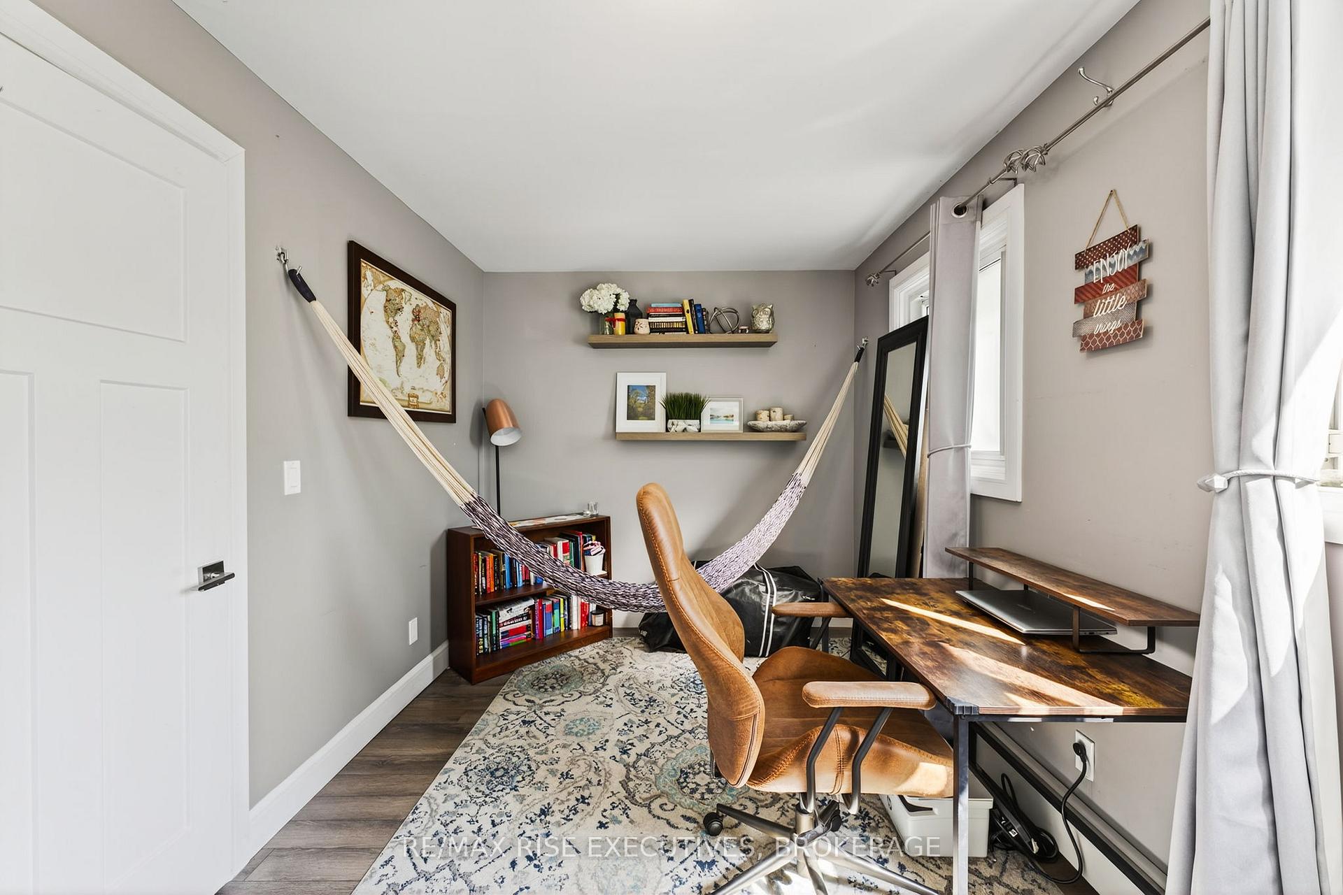Photo 12 of 309 Arrowhead Place, Kingston, West of Sir John A. Blvd — HOMEH