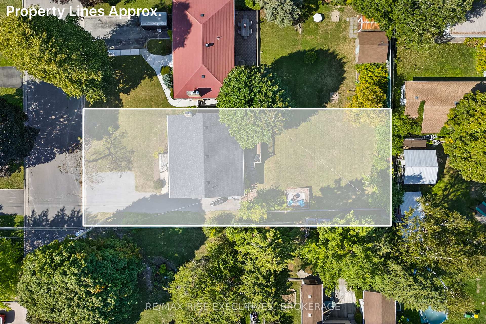 Photo 37 of 309 Arrowhead Place, Kingston, West of Sir John A. Blvd — HOMEH