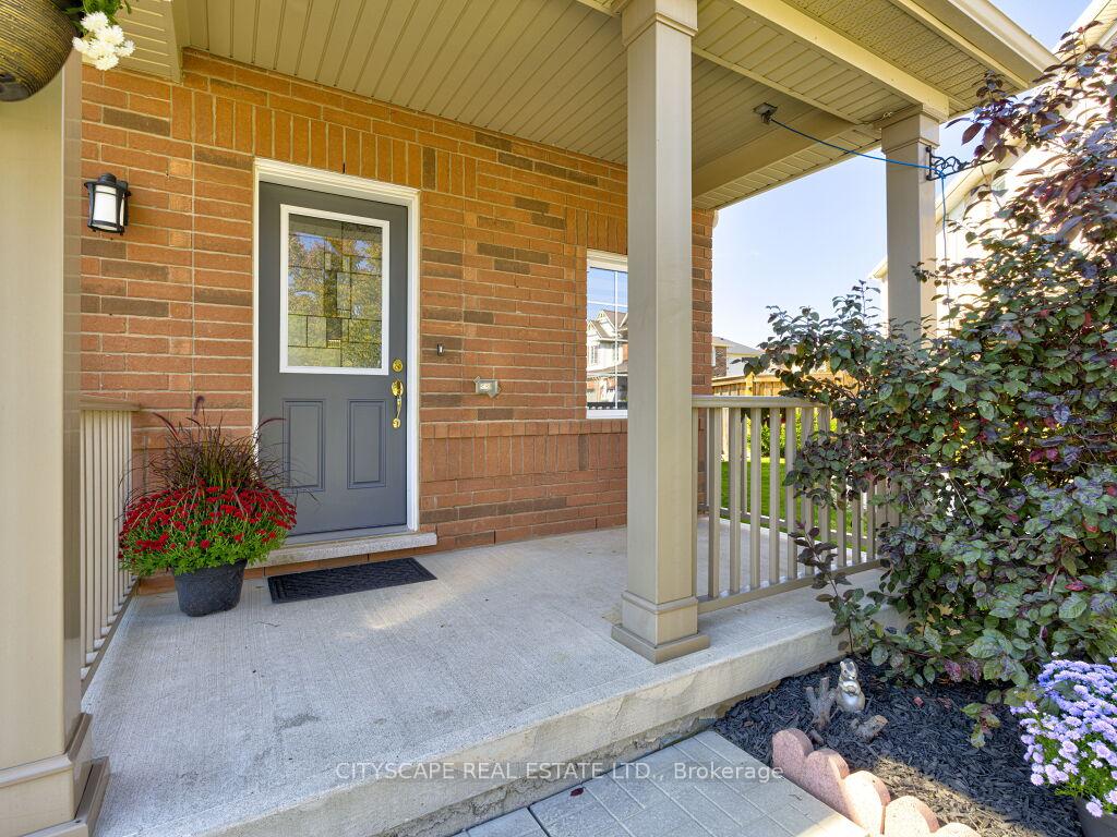 Photo 4 of 265 Mortimer Crescent, Milton, Harrison — HOMEH