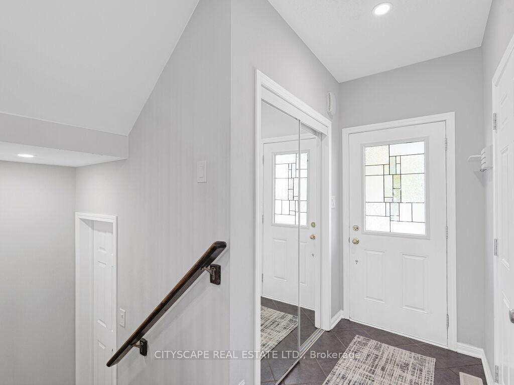 Photo 6 of 265 Mortimer Crescent, Milton, Harrison — HOMEH
