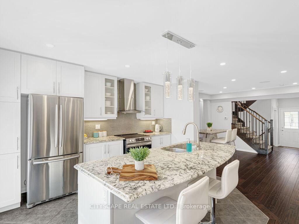 Photo 19 of 265 Mortimer Crescent, Milton, Harrison — HOMEH