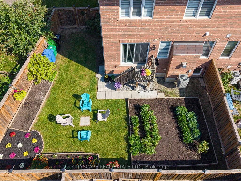 Photo 42 of 265 Mortimer Crescent, Milton, Harrison — HOMEH