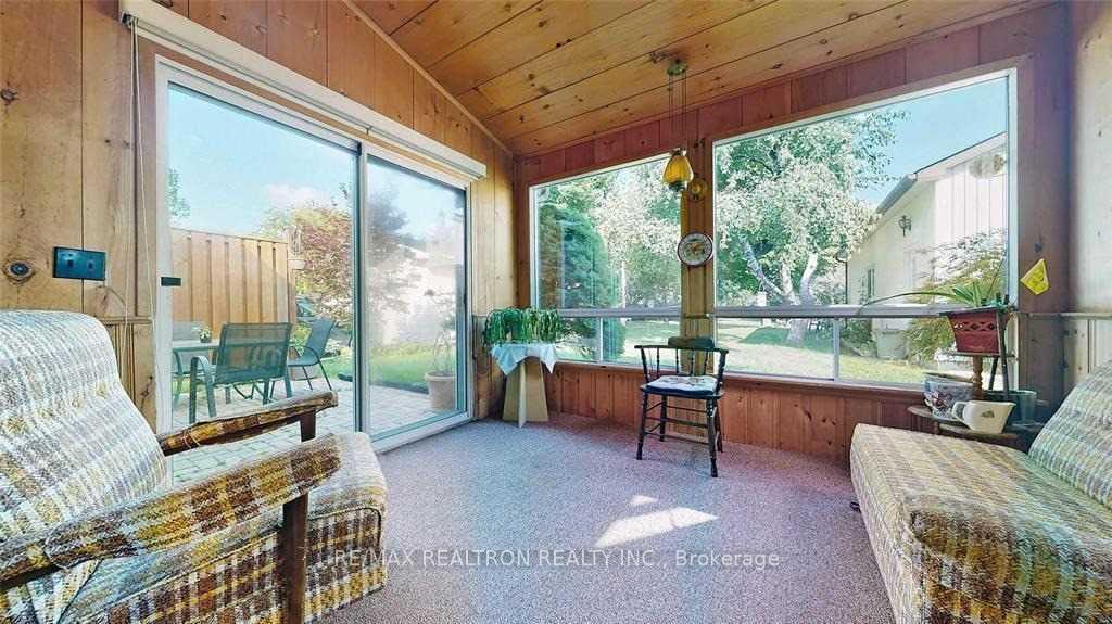 Photo 15 of 6 Winlaw Place, Markham, Old Markham Village — HOMEH