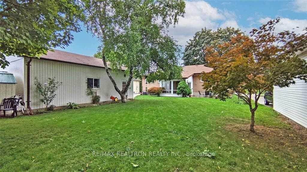 Photo 26 of 6 Winlaw Place, Markham, Old Markham Village — HOMEH