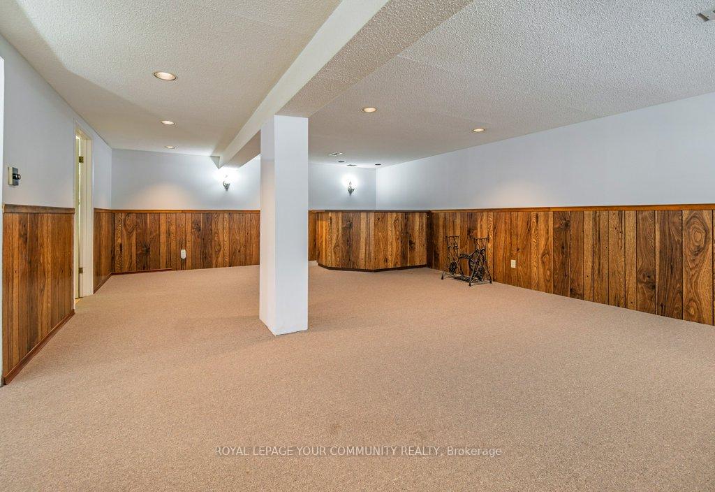 Photo 14 of 15 Stornoway Crescent, Markham, Royal Orchard — HOMEH