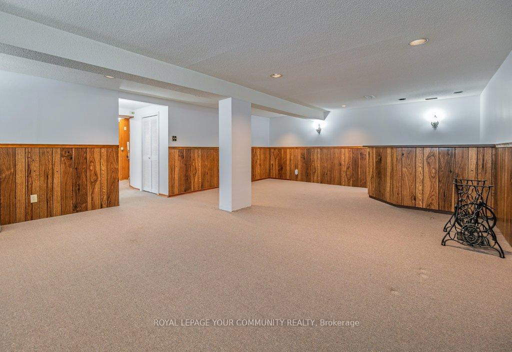 Photo 15 of 15 Stornoway Crescent, Markham, Royal Orchard — HOMEH